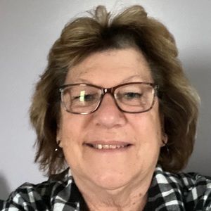 Meet your Posher, Luann